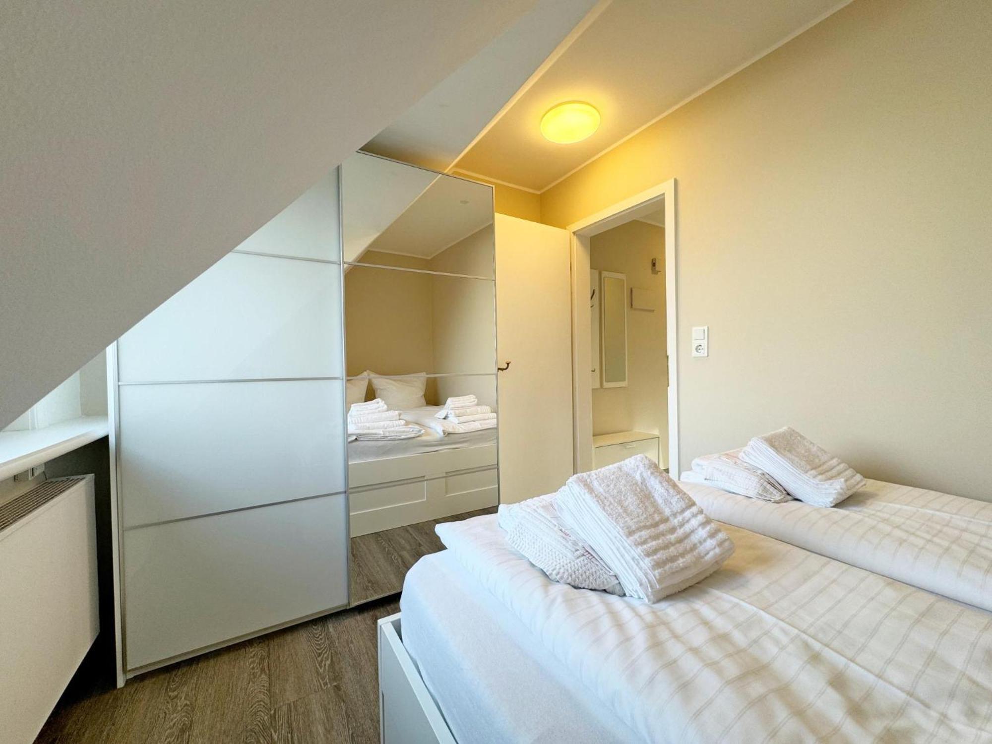 Ferienwohnung In Tinnum Mit Balkon Sylt Exteriör bild